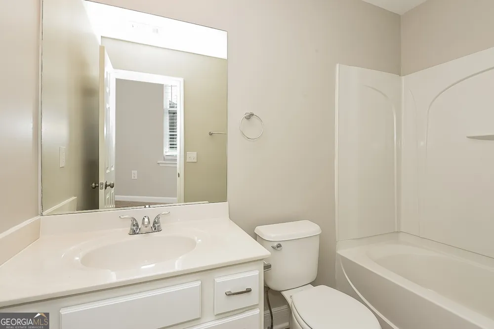 328 Hiawassee DR Woodstock, GA 30188