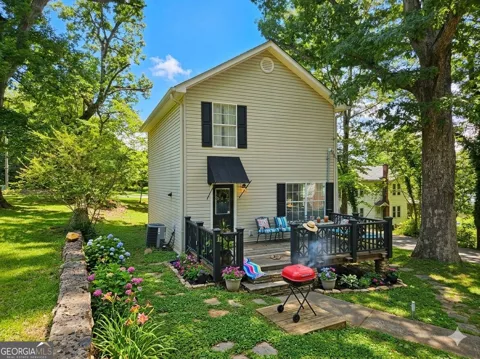 1326 Park Hill DR