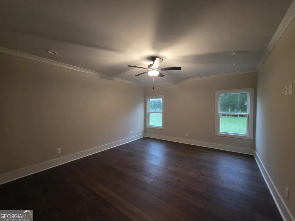 19 Louie LN Jefferson, GA 30549