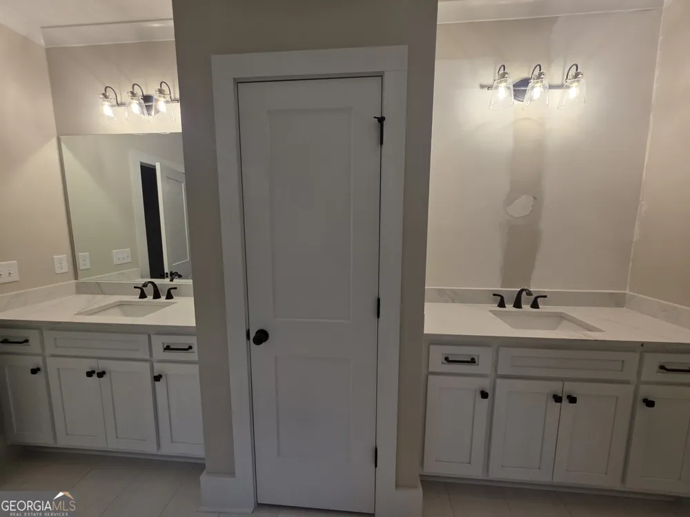 19 Louie LN Jefferson, GA 30549