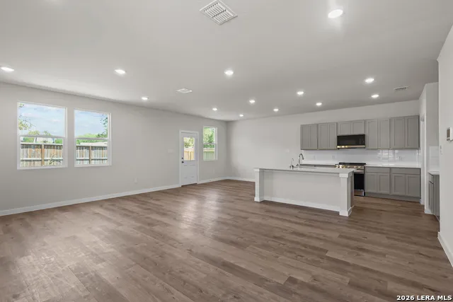 12419 Spike Heights San Antonio, TX 78245