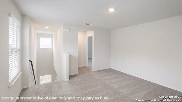 172 Violet Sylph San Antonio, TX 78253
