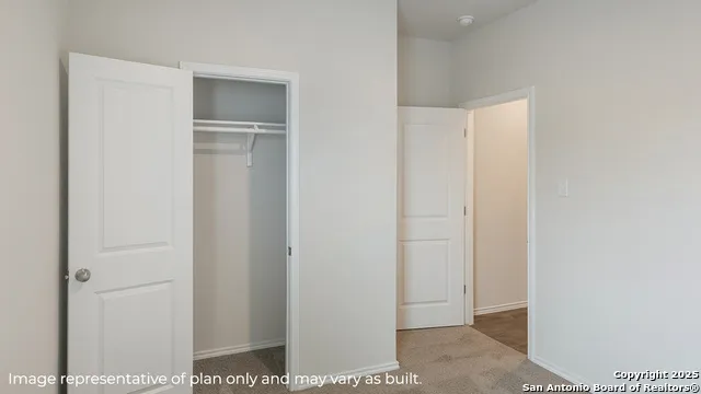 172 Violet Sylph San Antonio, TX 78253