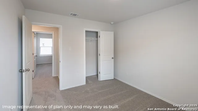 172 Violet Sylph San Antonio, TX 78253