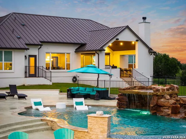 1344 BORDEAUX LN New Braunfels, TX 78132