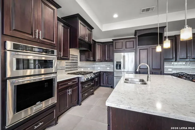 1344 BORDEAUX LN New Braunfels, TX 78132