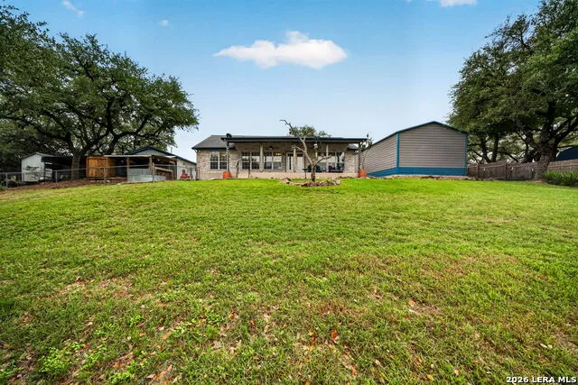 1032 SUMMIT RD Lakehills, TX 78063