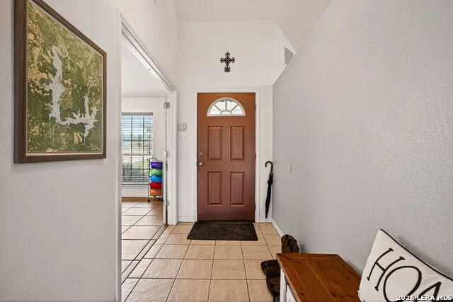 1032 SUMMIT RD Lakehills, TX 78063