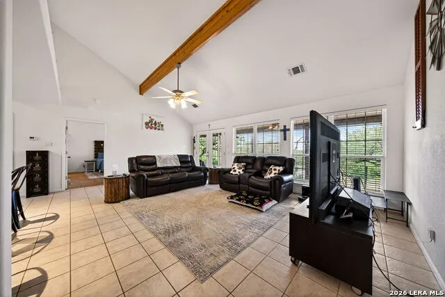 1032 SUMMIT RD Lakehills, TX 78063