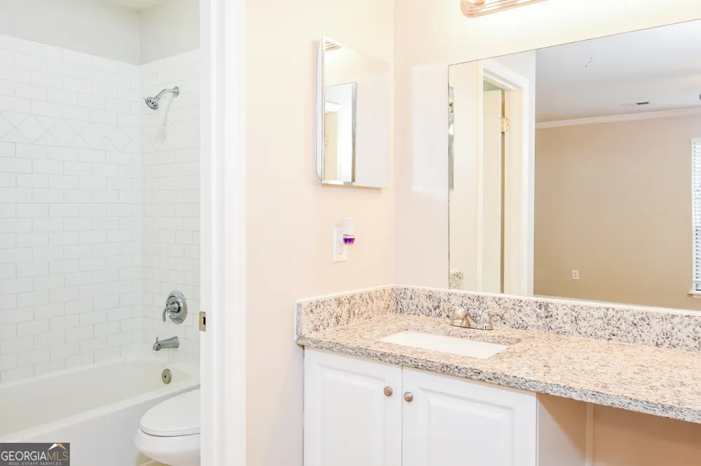 510 Creekwood XING Roswell, GA 30076