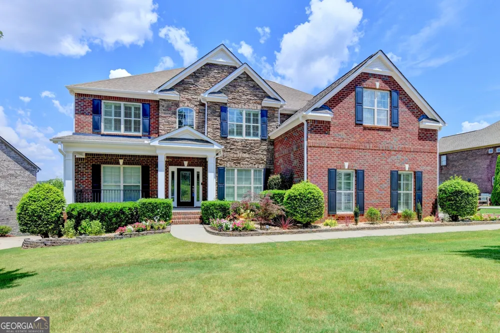2825 Waterstone DR Cumming, GA 30041