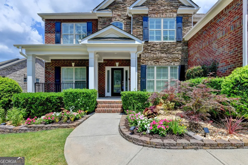 2825 Waterstone DR Cumming, GA 30041