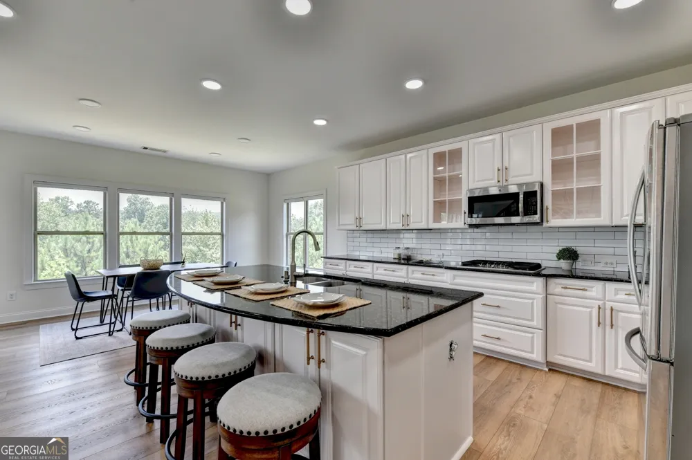 2825 Waterstone DR Cumming, GA 30041