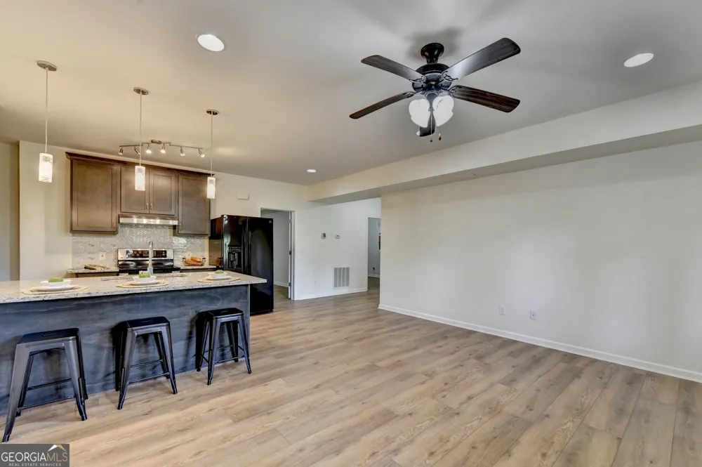 2825 Waterstone DR Cumming, GA 30041