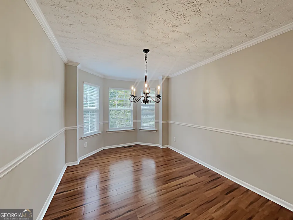 825 Roxfield CT Buford, GA 30518