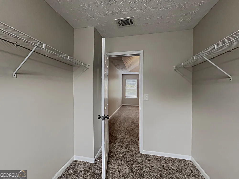 825 Roxfield CT Buford, GA 30518