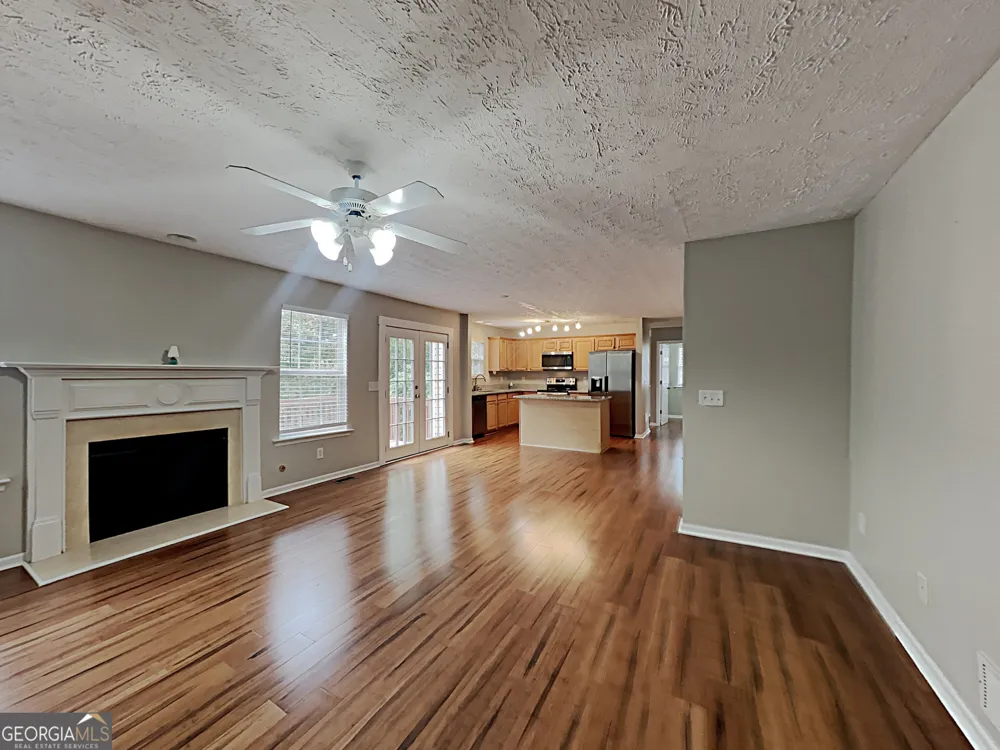 825 Roxfield CT Buford, GA 30518