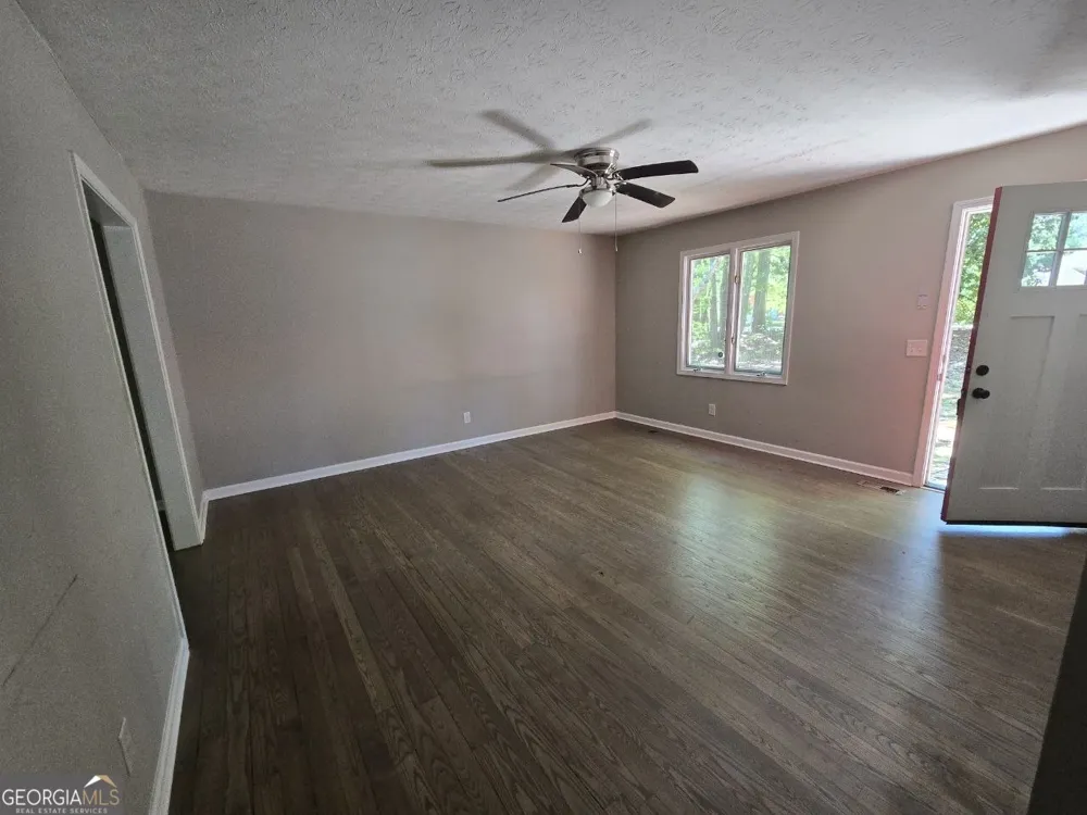 4149 Golfview DR Villa Rica, GA 30180