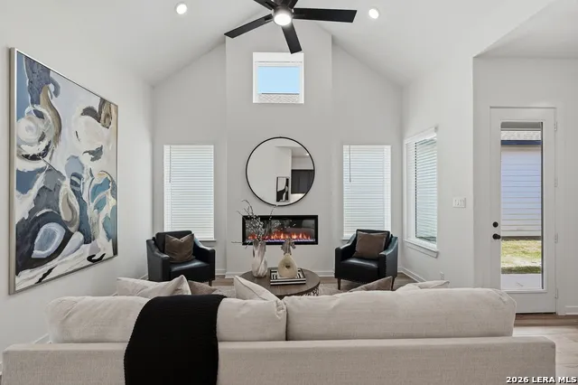 9427 Hidden Stone Schertz, TX 78154