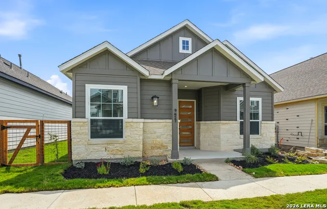 9427 Hidden Stone Schertz, TX 78154