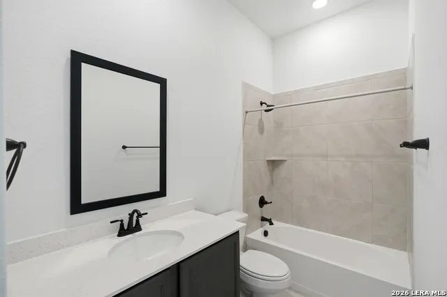 9427 Hidden Stone Schertz, TX 78154