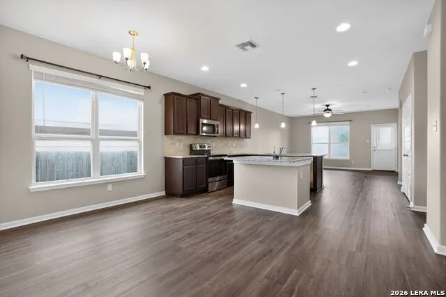 2038 Rhesus Vw San Antonio, TX 78245
