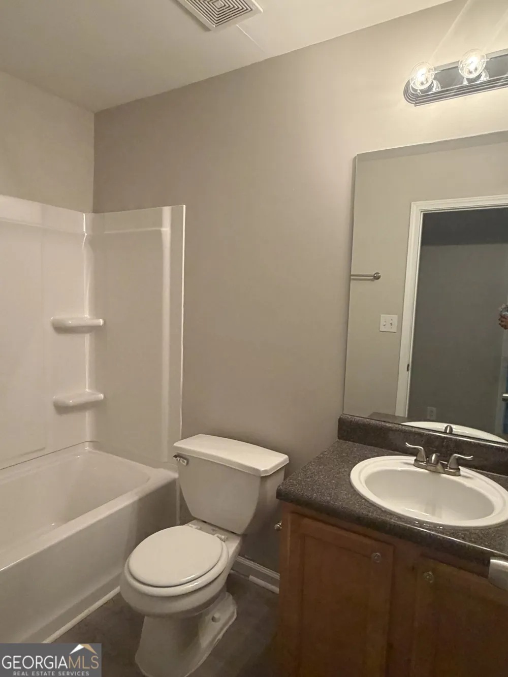 1942 Oakbluff DR Austell, GA 30106