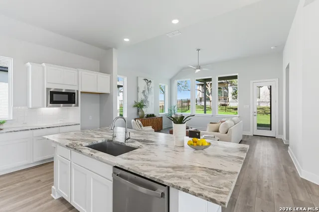230 Hidalgo Boerne, TX 78006