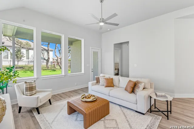 230 Hidalgo Boerne, TX 78006