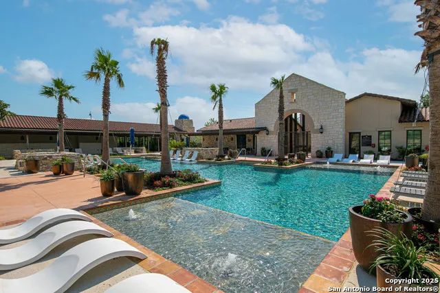 230 Hidalgo Boerne, TX 78006