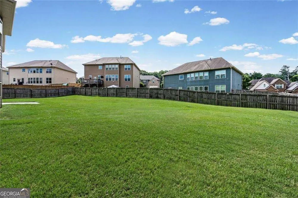1125 Acorn Oak DR Lawrenceville, GA 30045