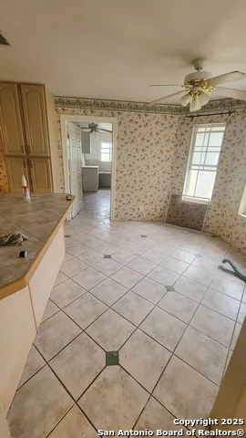7 Glen Cove Dr Seguin, TX 78155