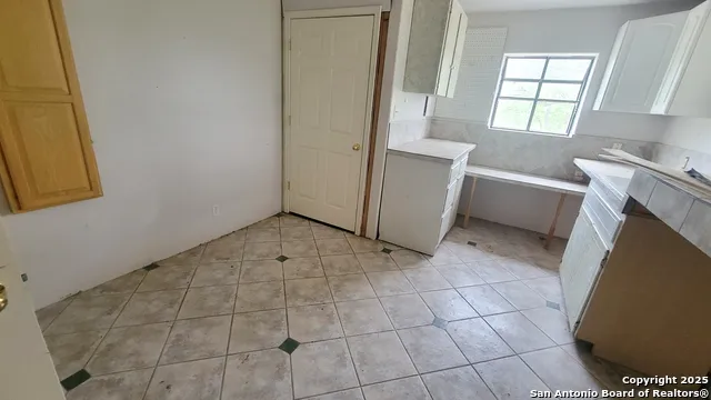 7 Glen Cove Dr Seguin, TX 78155