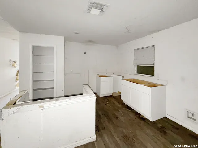 434 Corliss San Antonio, TX 78220