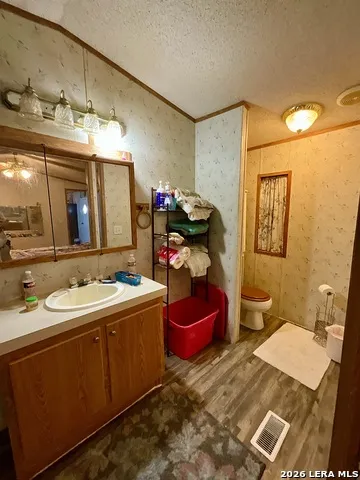 110 AGAPE RD Woodsboro, TX 78393