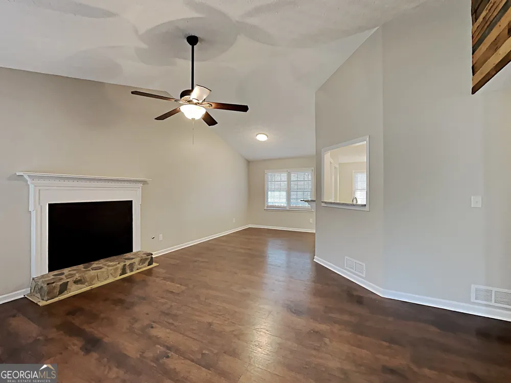 252 Bridge PL Douglasville, GA 30134