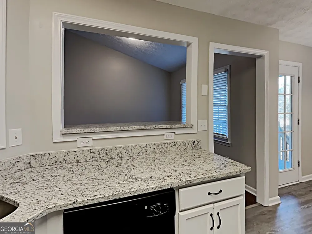 252 Bridge PL Douglasville, GA 30134