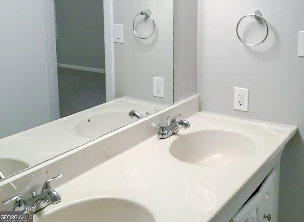 4666 Edwina LN SW Atlanta, GA 30331