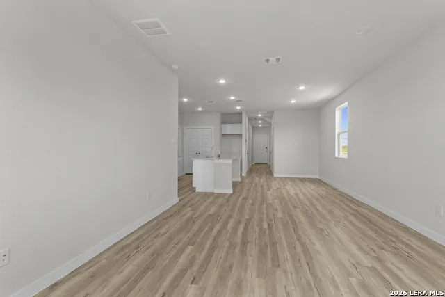 5531 Franklin Hills Von Ormy, TX 78073