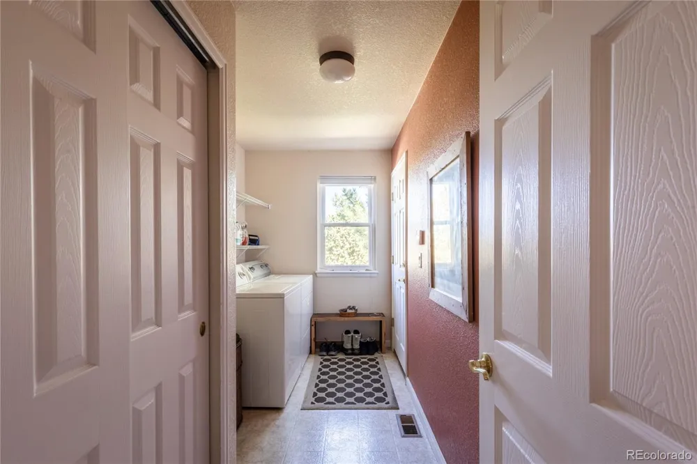9836 S Johnson Court Littleton, CO 80127