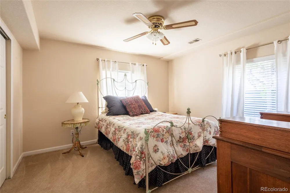 9836 S Johnson Court Littleton, CO 80127