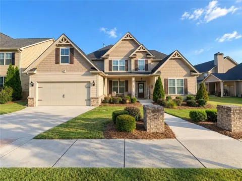 682 Mallard Cove