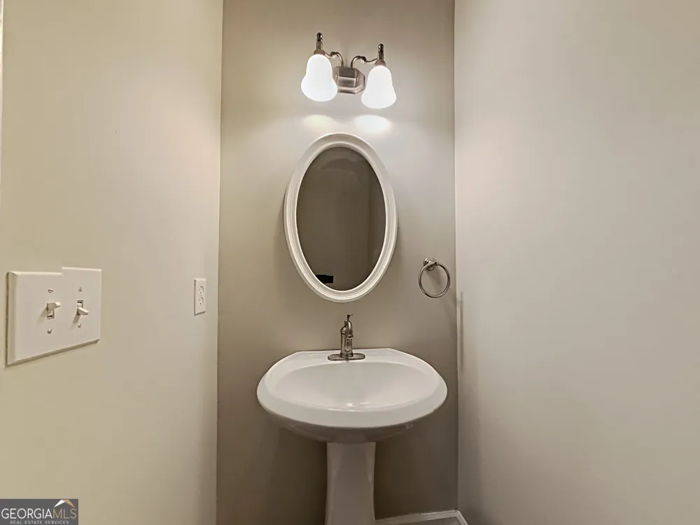 14 Stone CT Newnan, GA 30265