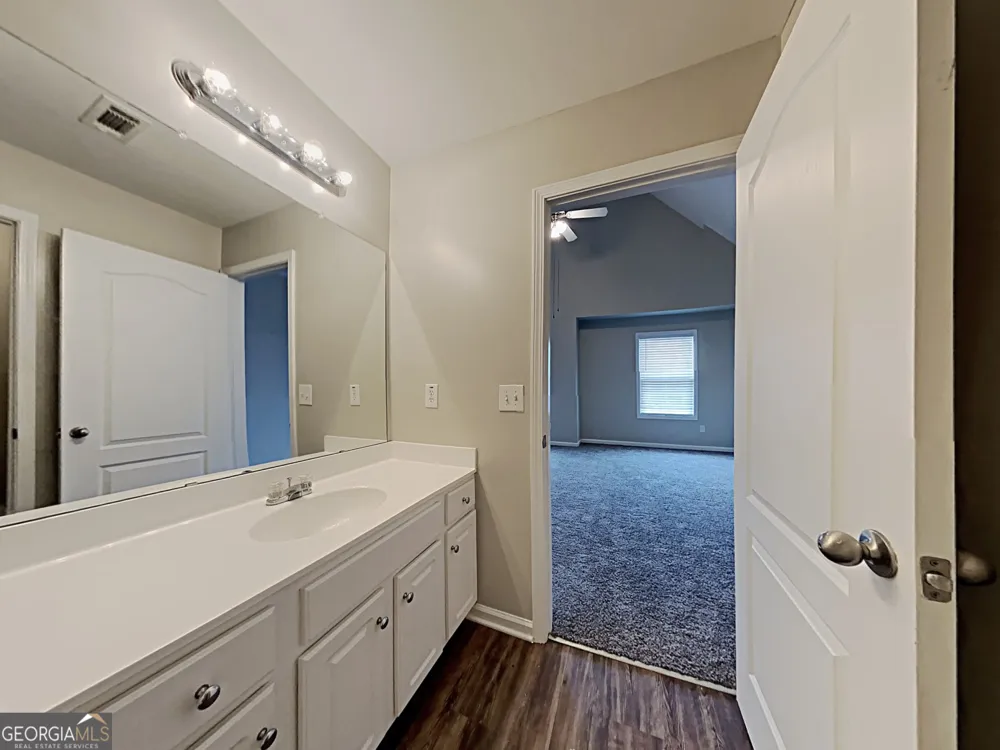 14 Stone CT Newnan, GA 30265