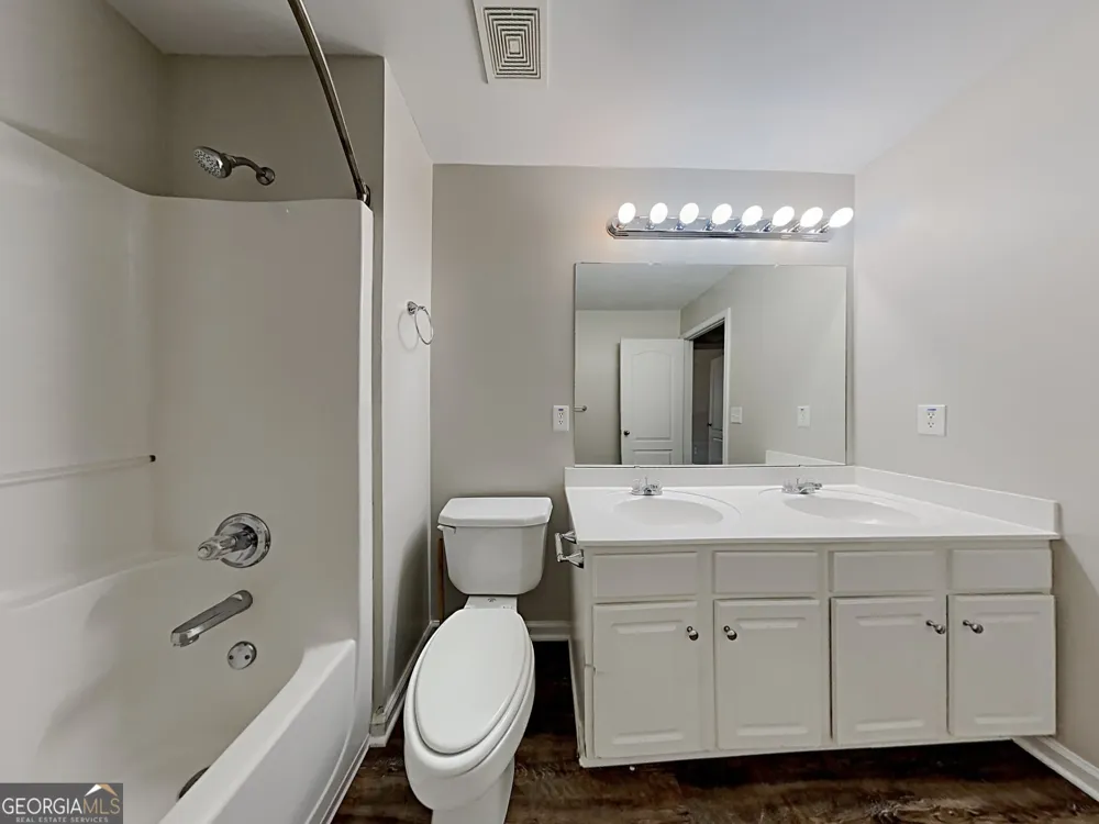 14 Stone CT Newnan, GA 30265
