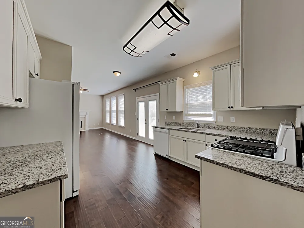 108 Windsong TRL Canton, GA 30114
