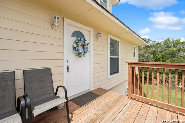 1722 COUNTY ROAD 270 Mico, TX 78056