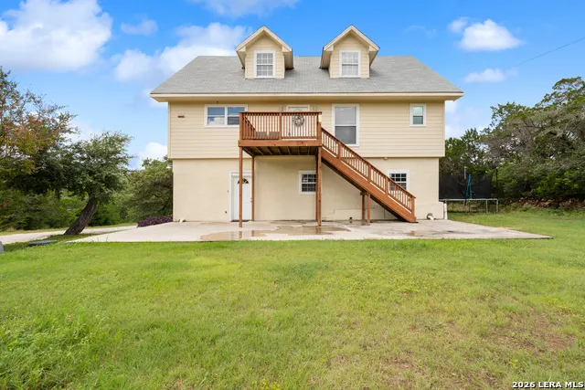 1722 COUNTY ROAD 270 Mico, TX 78056