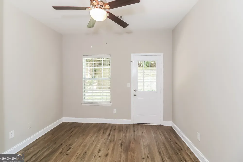 172 Fred Bishop DR Canton, GA 30114