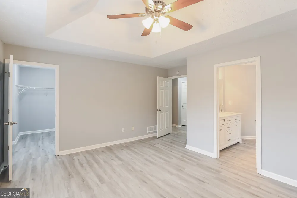1380 Timber Walk DR Loganville, GA 30052
